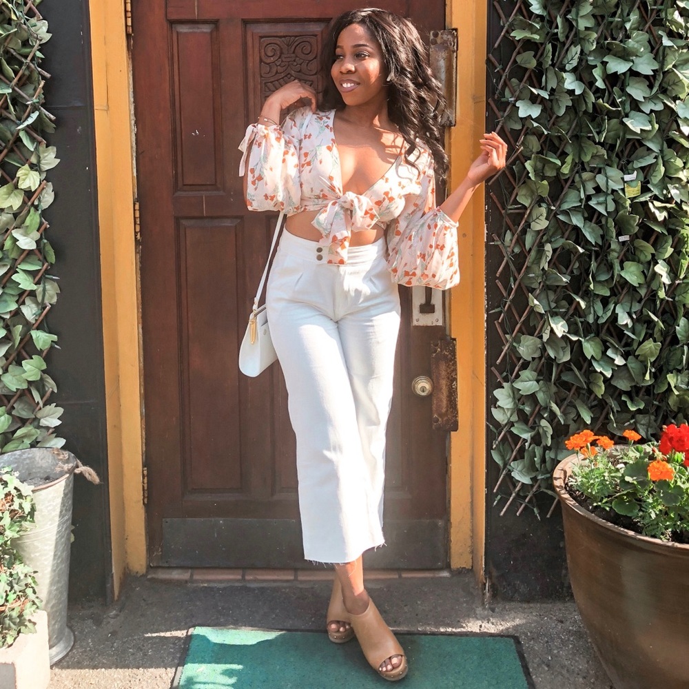 White High-Rise Wide-Leg Cropped Pants
